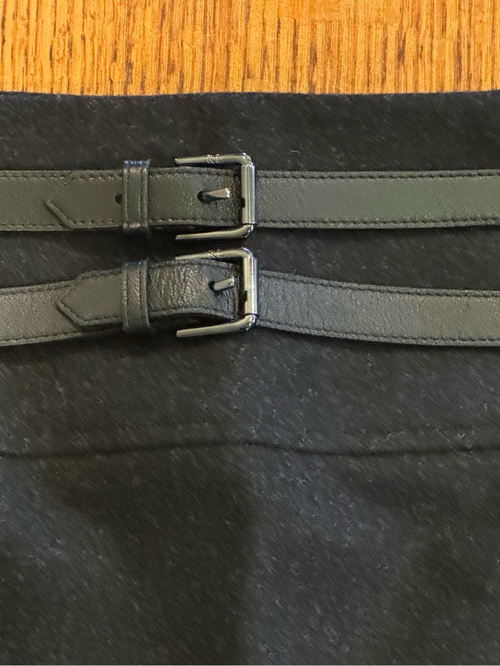 🍒 Premium Ralph Lauren Black Merino Wool Angora Cashmere Double Buckle Skirt 🍒 - Picture 4 of 8